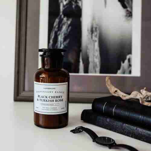 DISP Black Cherry Lifestyle Web